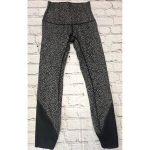 Lululemon Size 2 Black White‎ Pace Revival Crop Leggings Mesh Panels Capri